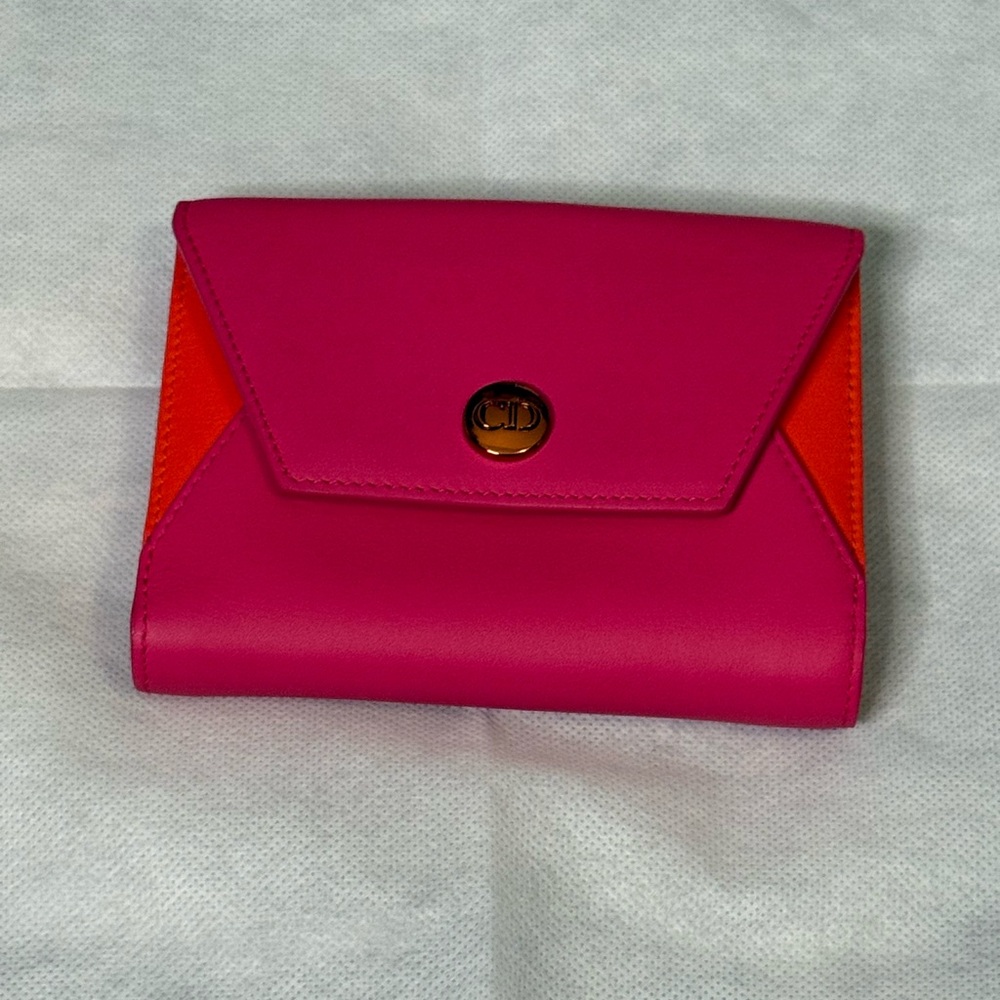 Christian Dior bi-colour leather wallet w/ CD stud closure
